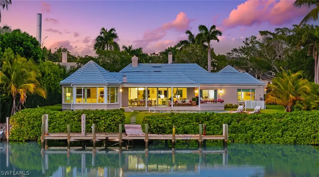 440 Kings Town Drive Naples FL 34102