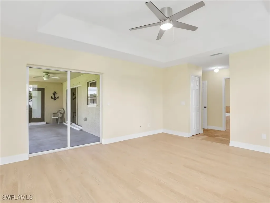 305 SE 16th Place Cape Coral FL 33990