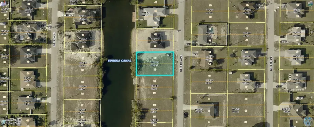 2208 NE 6th Avenue Cape Coral FL 33909