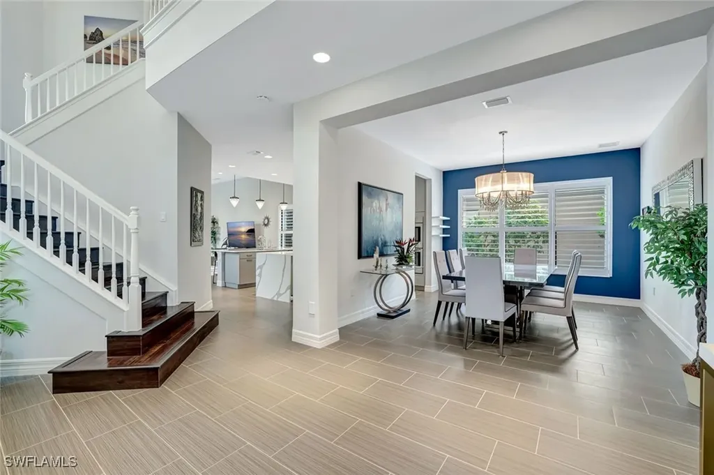 2930 Cinnamon Bay Circle Naples FL 34119
