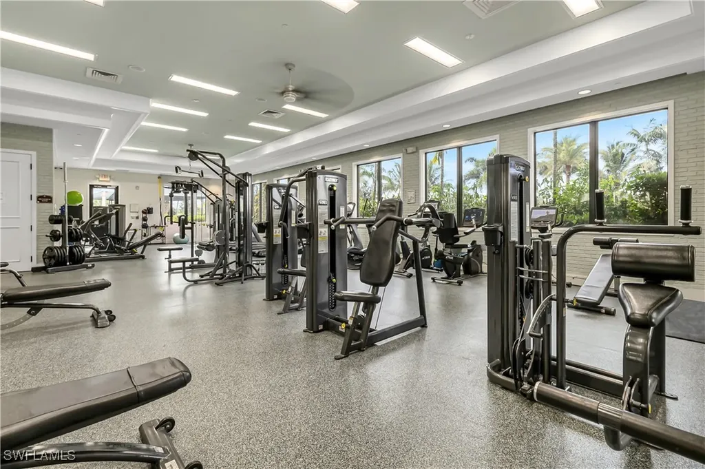 2930 Cinnamon Bay Circle Naples FL 34119