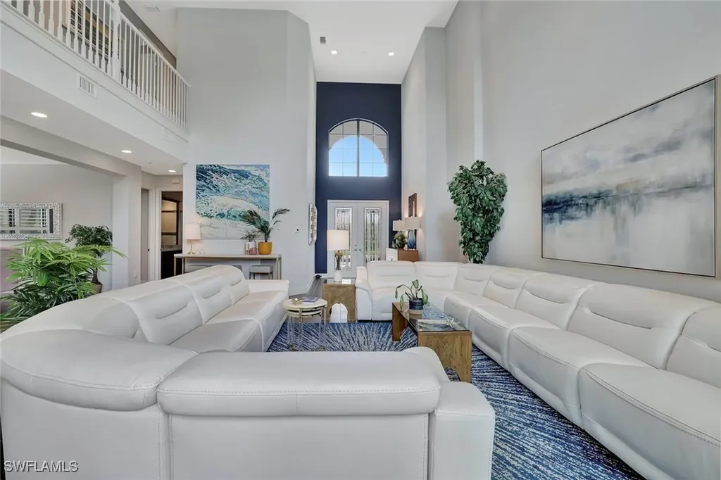2930 Cinnamon Bay Circle Naples FL 34119