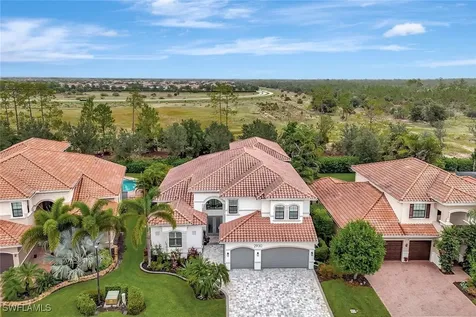 2930 Cinnamon Bay Circle Naples FL 34119