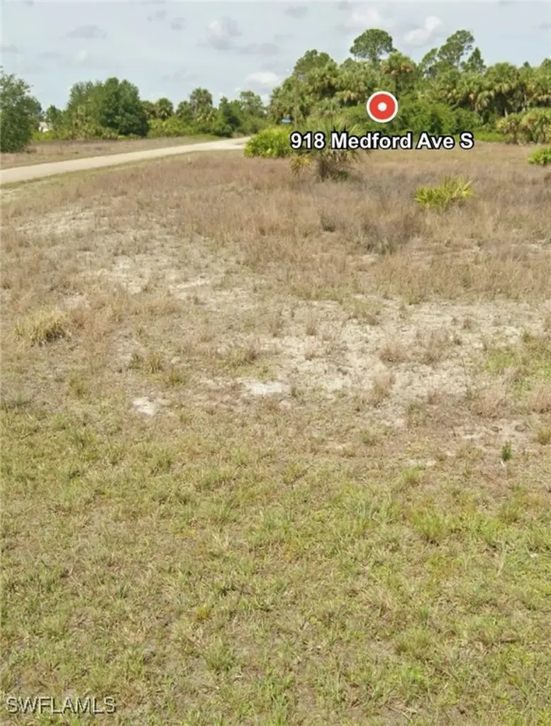 918 Medford Avenue S Lehigh Acres FL 33974