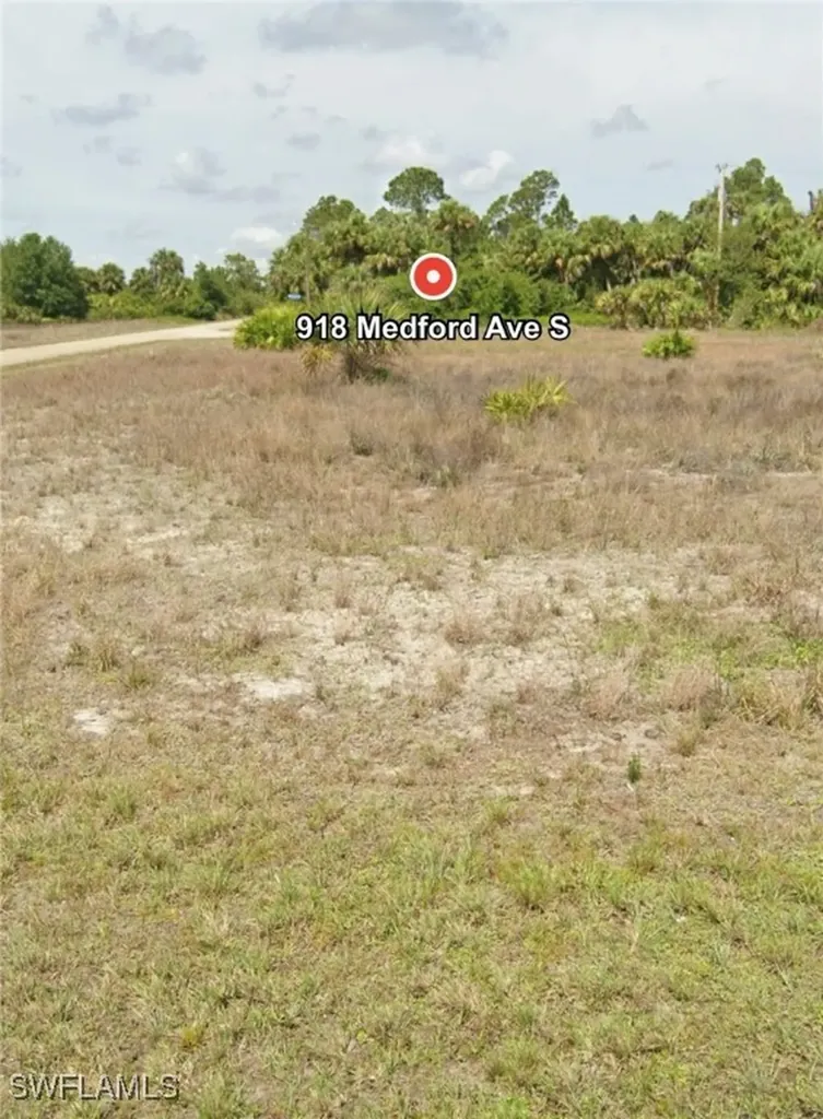 918 Medford Avenue S Lehigh Acres FL 33974