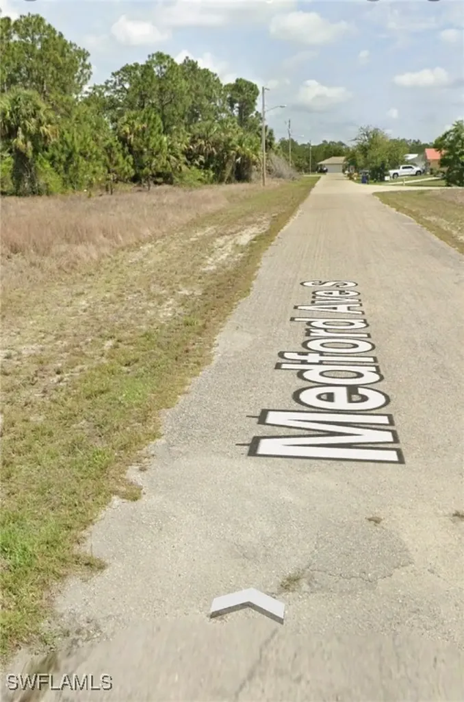 918 Medford Avenue S Lehigh Acres FL 33974