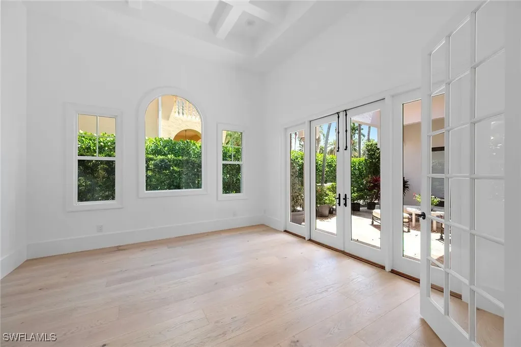 2749 Medallist Lane Naples FL 34109