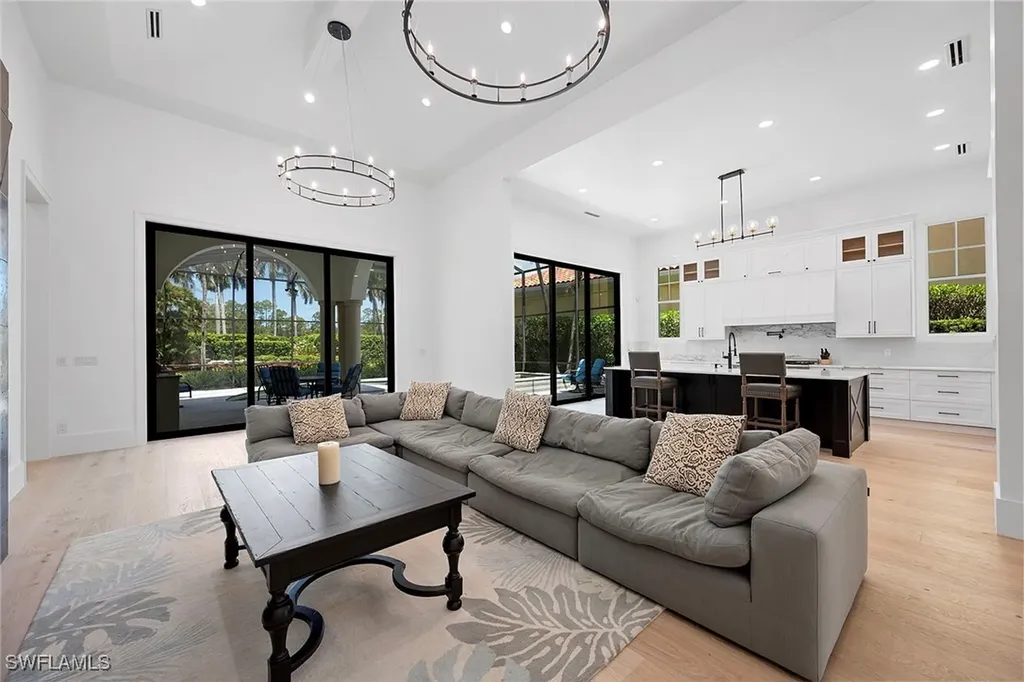 2749 Medallist Lane Naples FL 34109