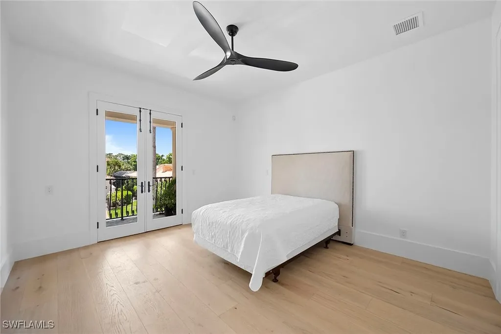 2749 Medallist Lane Naples FL 34109