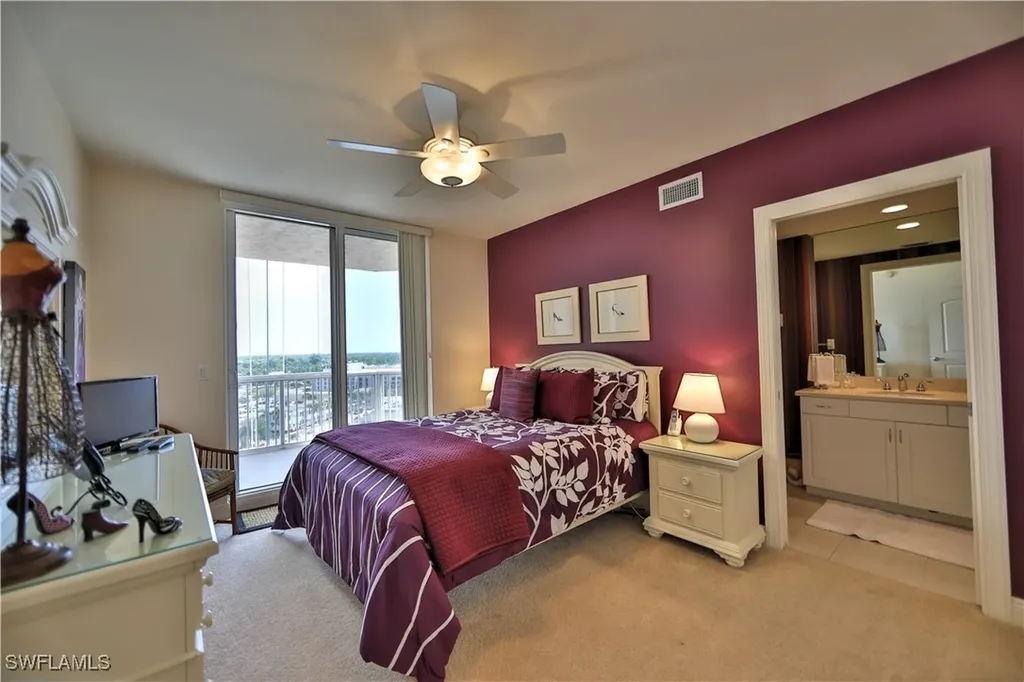 2090 W First Street Fort Myers FL 33901