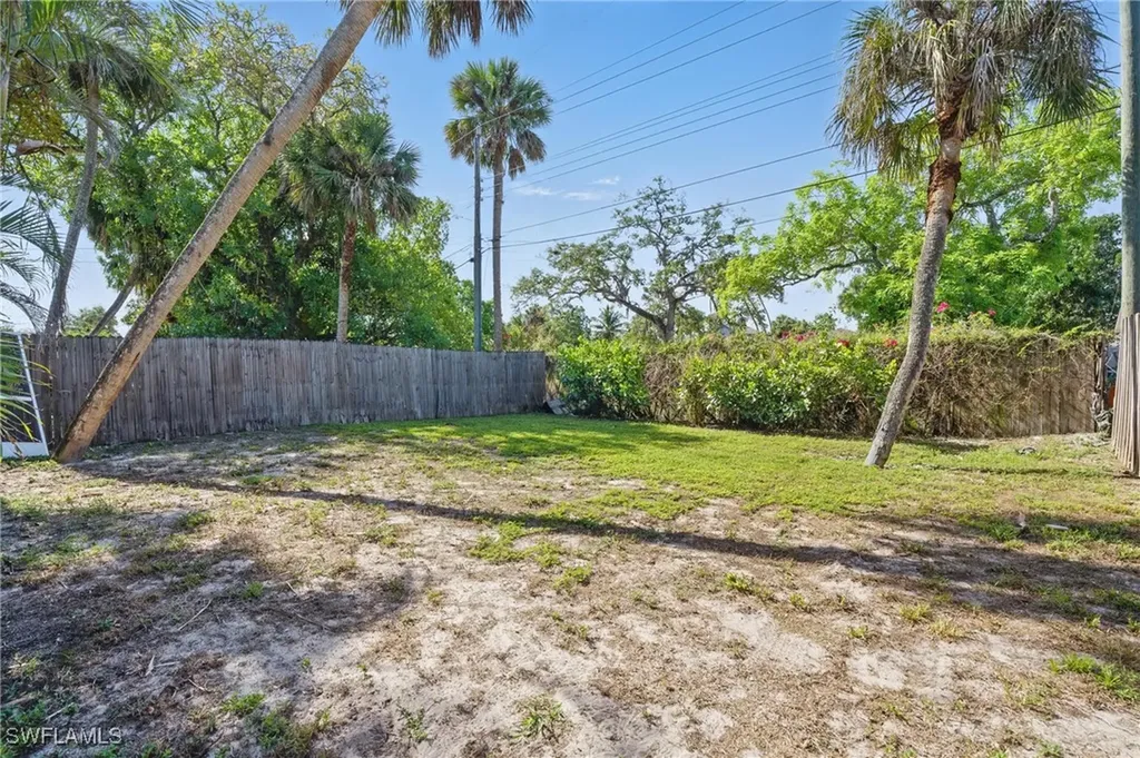 11580 Dean Street Bonita Springs FL 34135