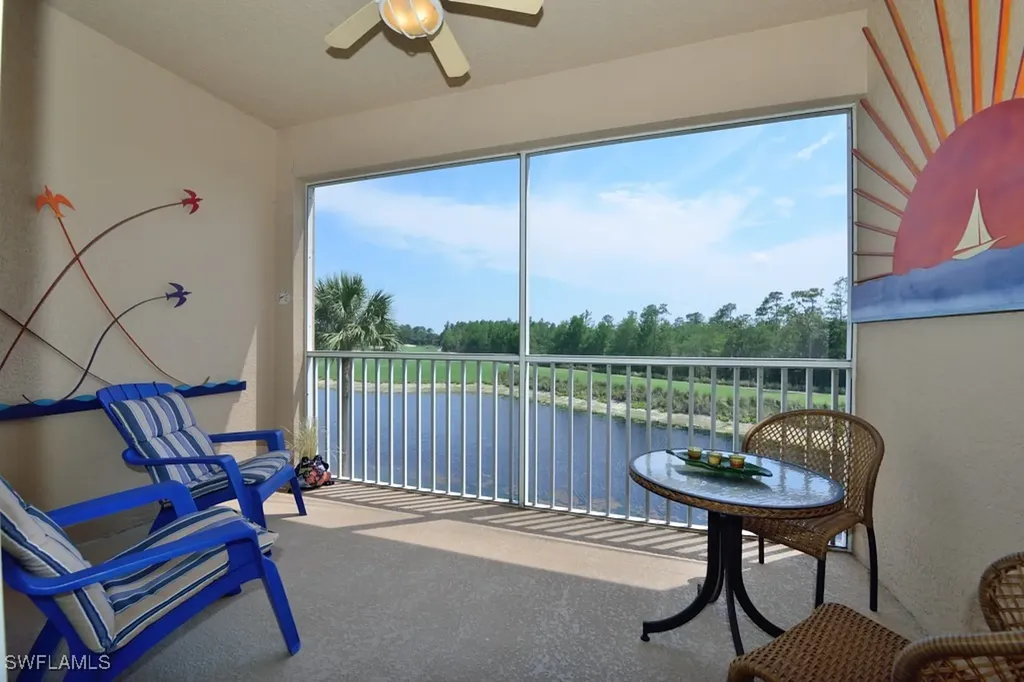 3830 Sawgrass Way Naples FL 34112