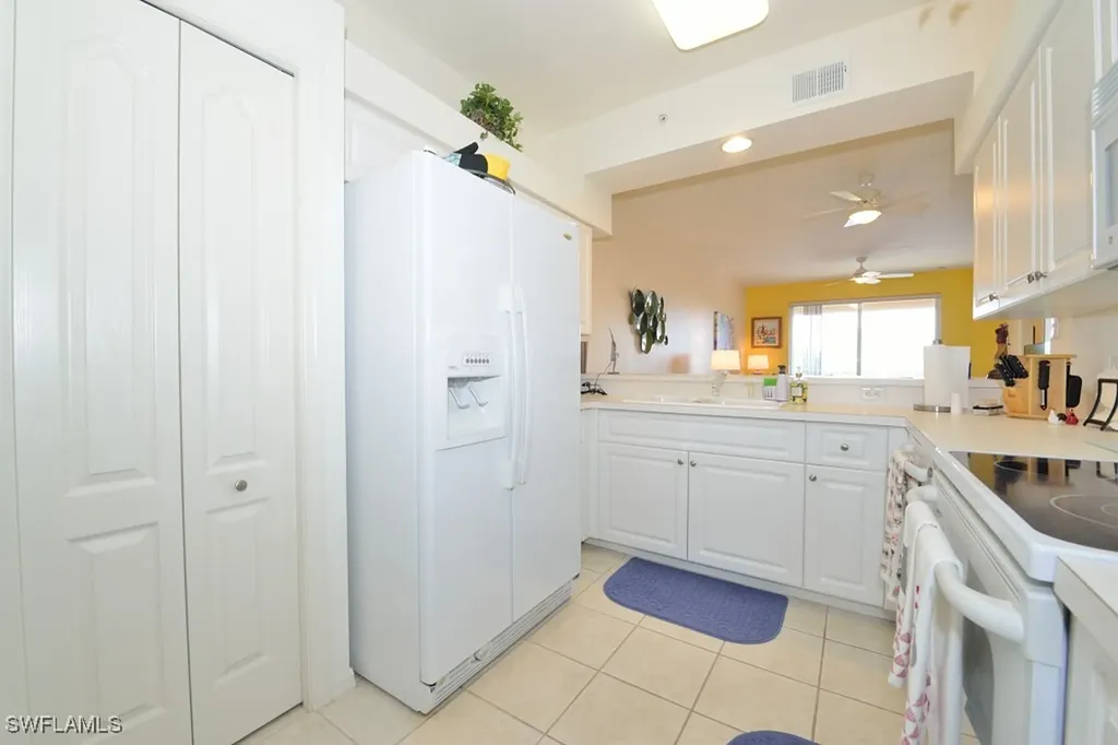 3830 Sawgrass Way Naples FL 34112