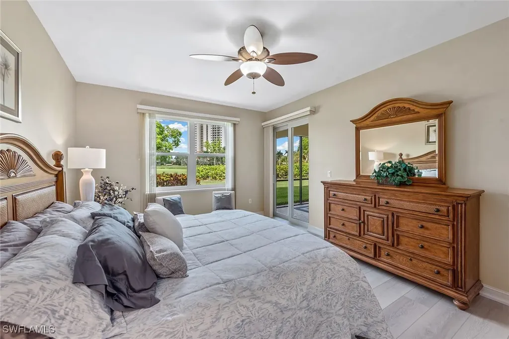 1263 Rialto Way Naples FL 34114