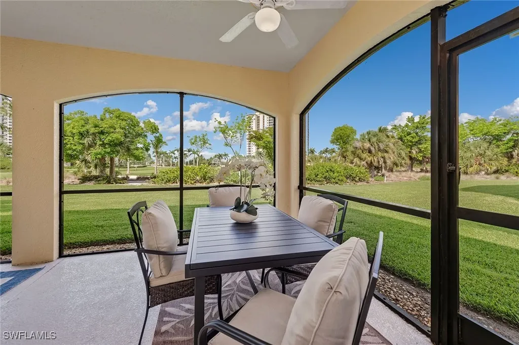 1263 Rialto Way Naples FL 34114