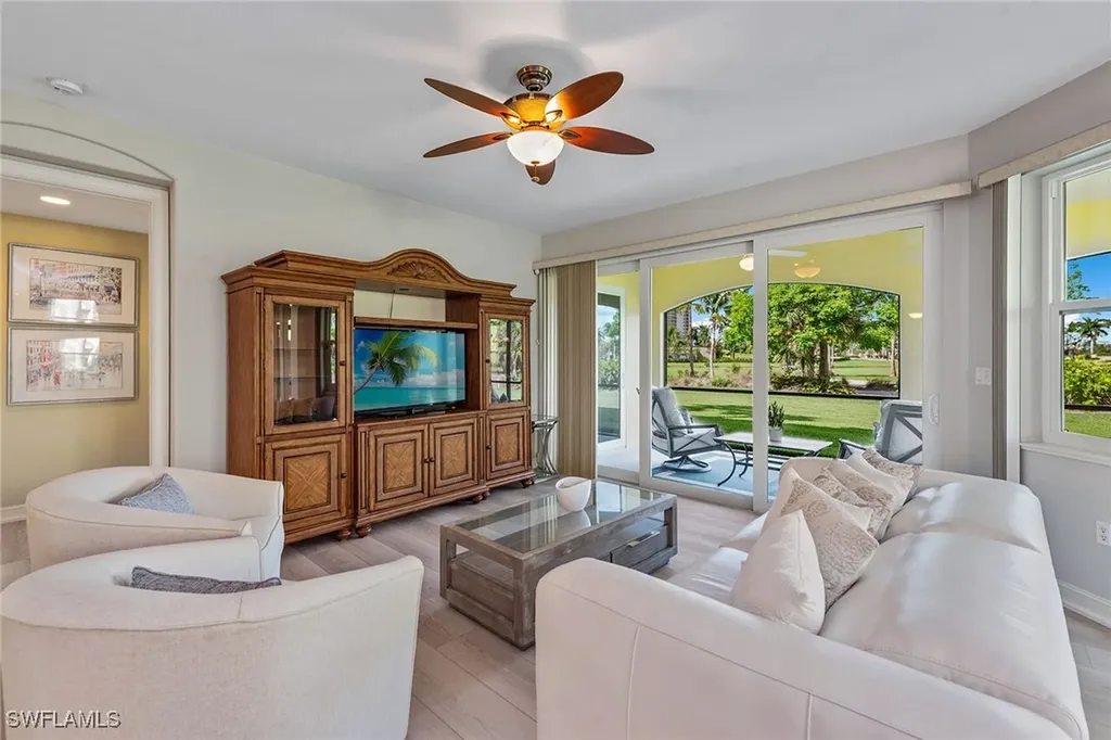 1263 Rialto Way Naples FL 34114