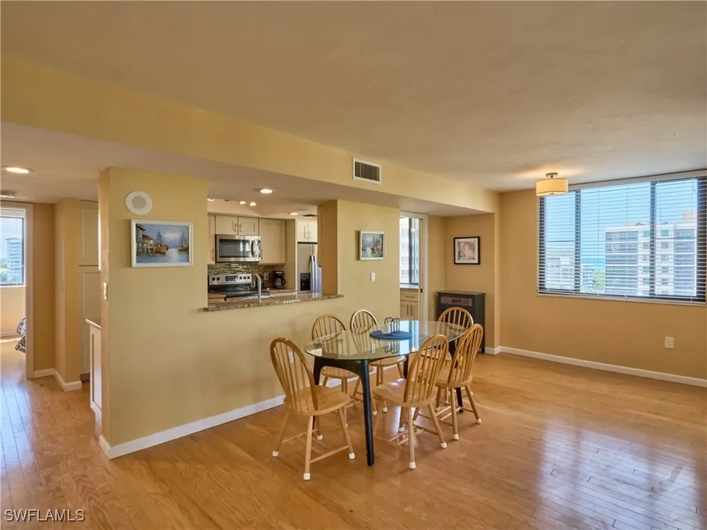 17 Bluebill Avenue Naples FL 34108