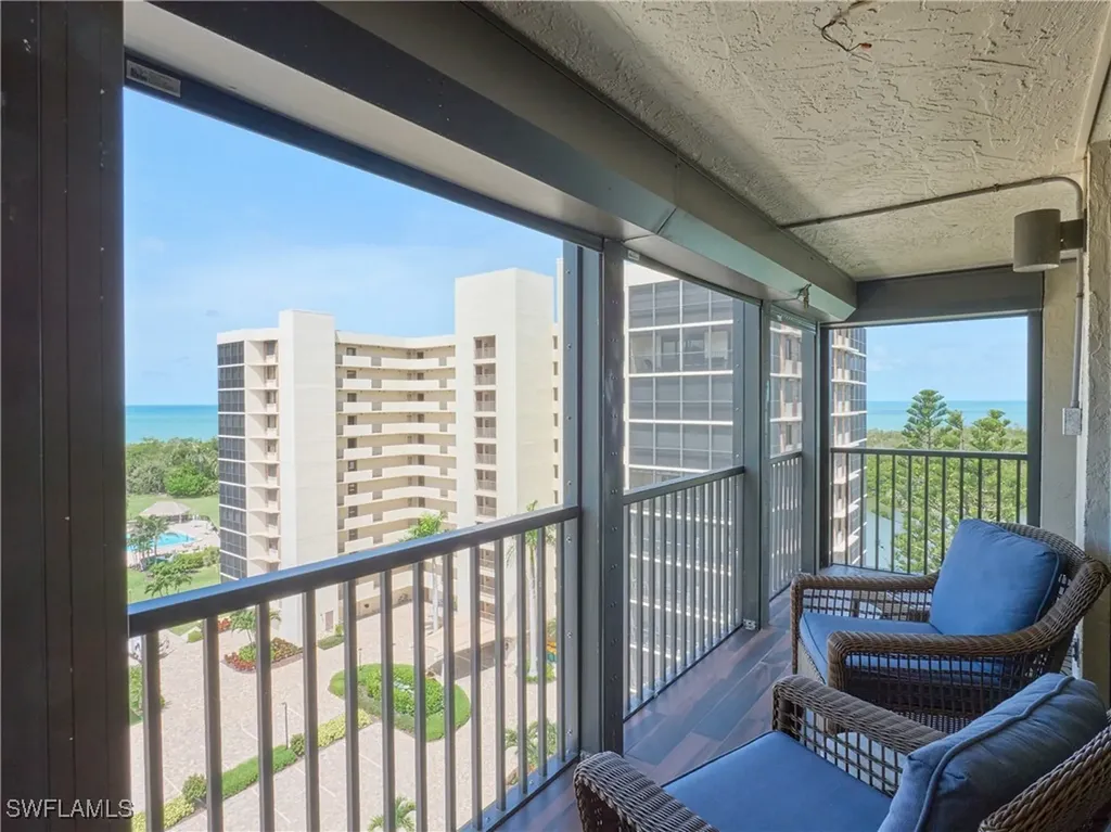 17 Bluebill Avenue Naples FL 34108