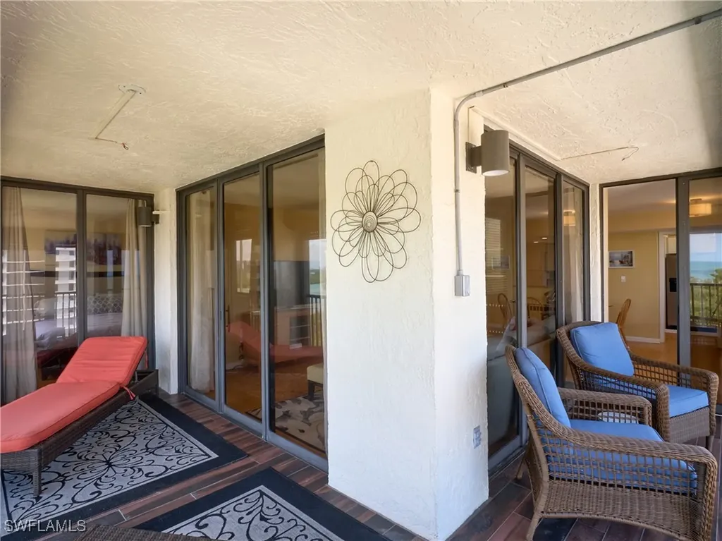 17 Bluebill Avenue Naples FL 34108