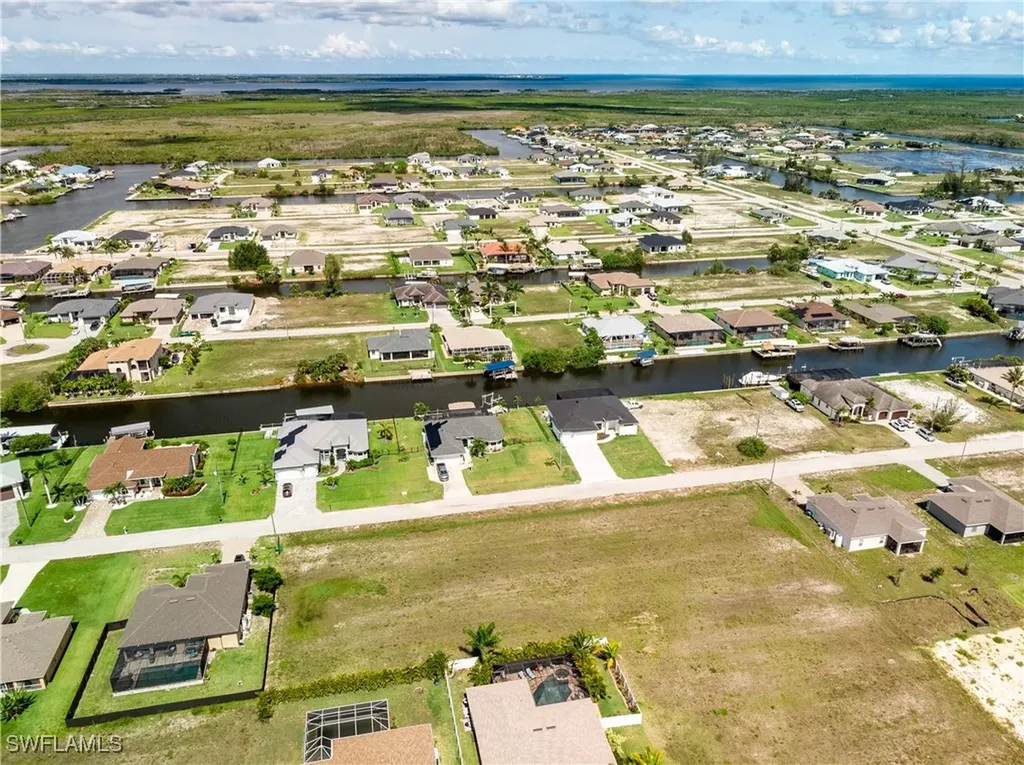 1431 NW 38th Place Cape Coral FL 33993