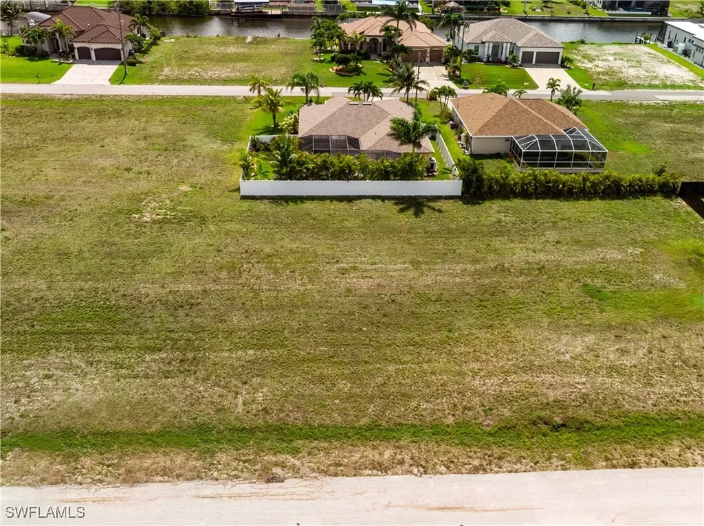 1431 NW 38th Place Cape Coral FL 33993