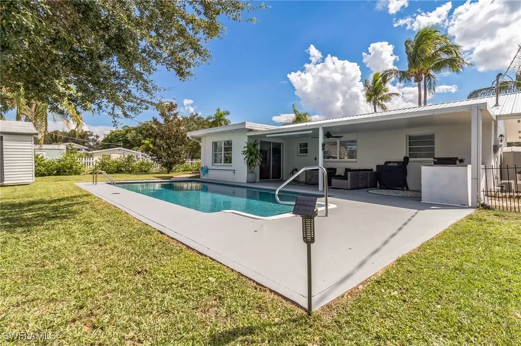 1019 Wyomi Drive Fort Myers FL 33919