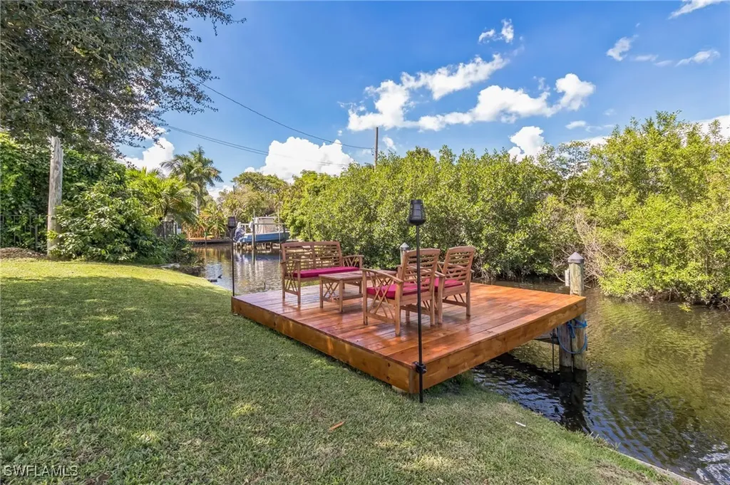 1019 Wyomi Drive Fort Myers FL 33919