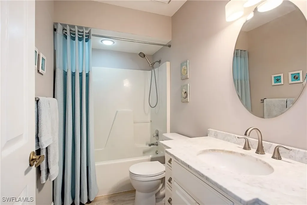 648 Mardel Court Naples FL 34104