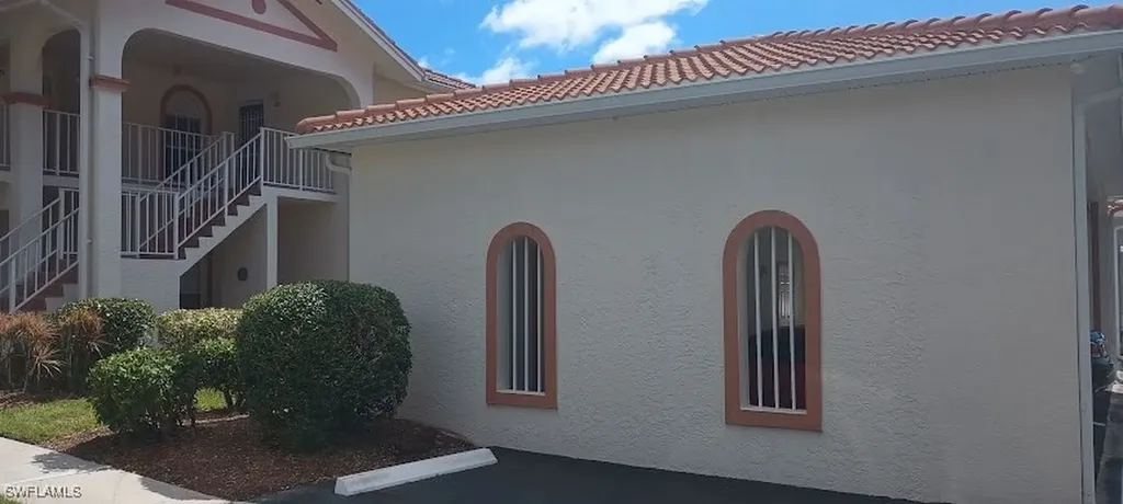 648 Mardel Court Naples FL 34104