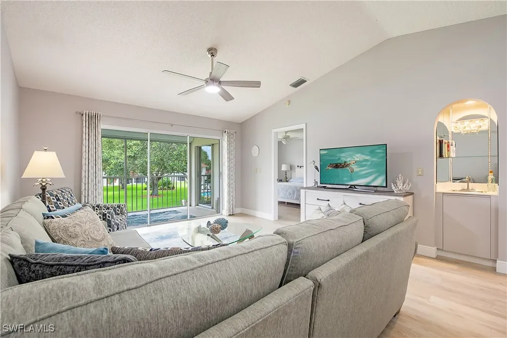 648 Mardel Court Naples FL 34104