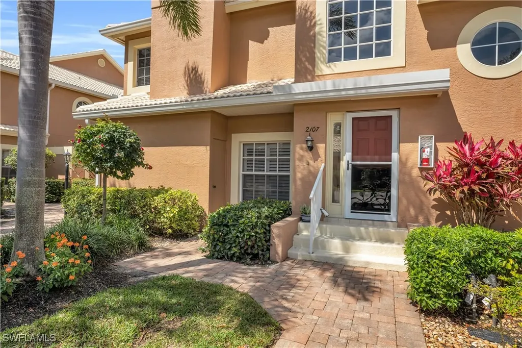 28076 Cavendish Court Bonita Springs FL 34135
