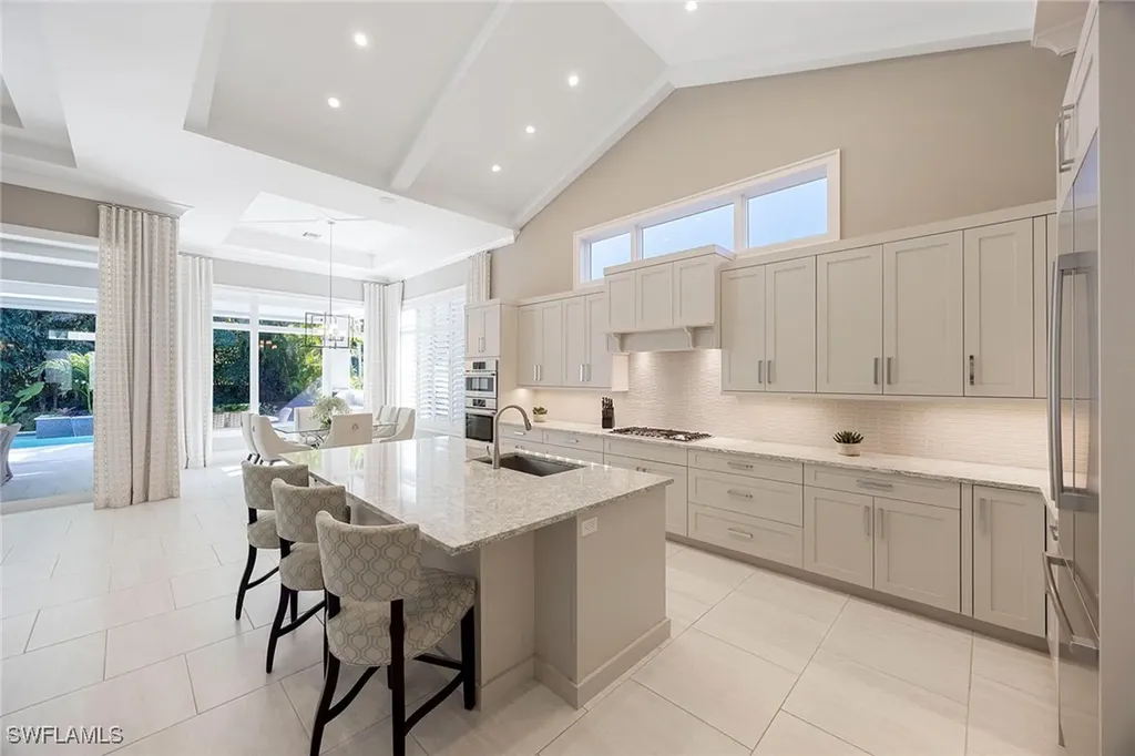 6818 Mangrove Avenue Naples FL 34109