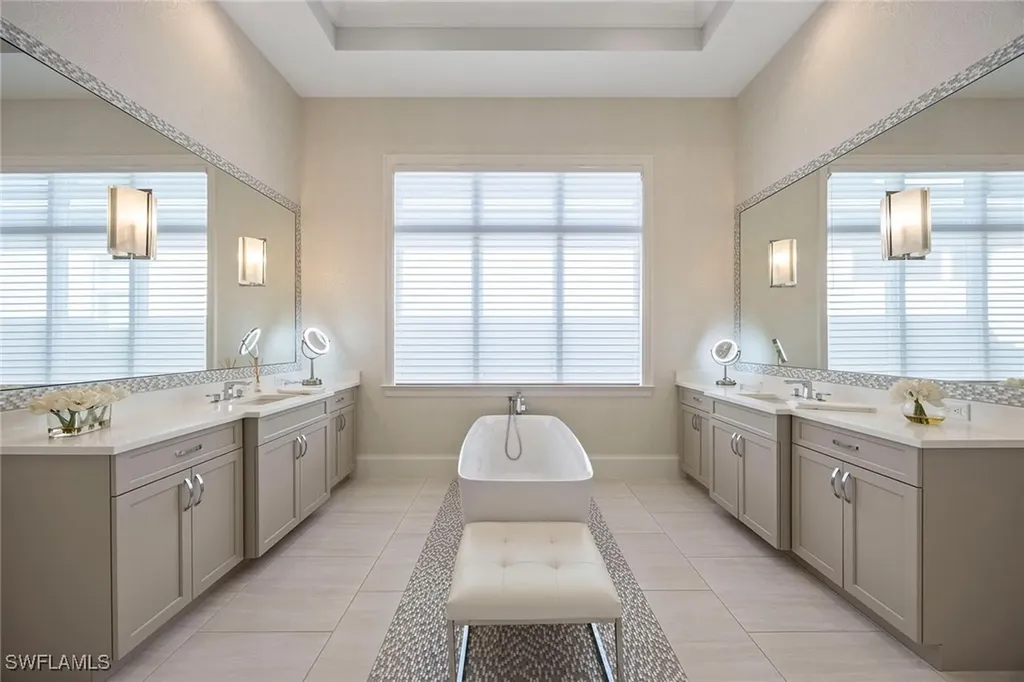 6818 Mangrove Avenue Naples FL 34109