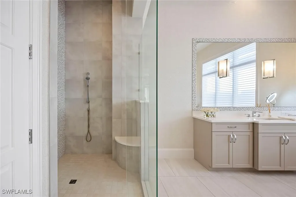 6818 Mangrove Avenue Naples FL 34109