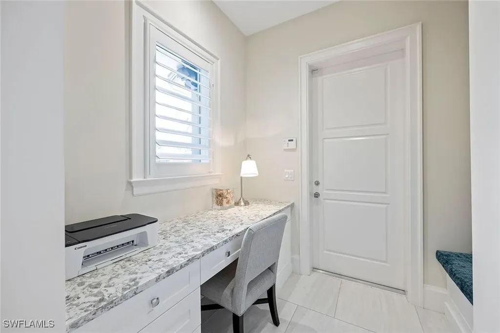 6818 Mangrove Avenue Naples FL 34109