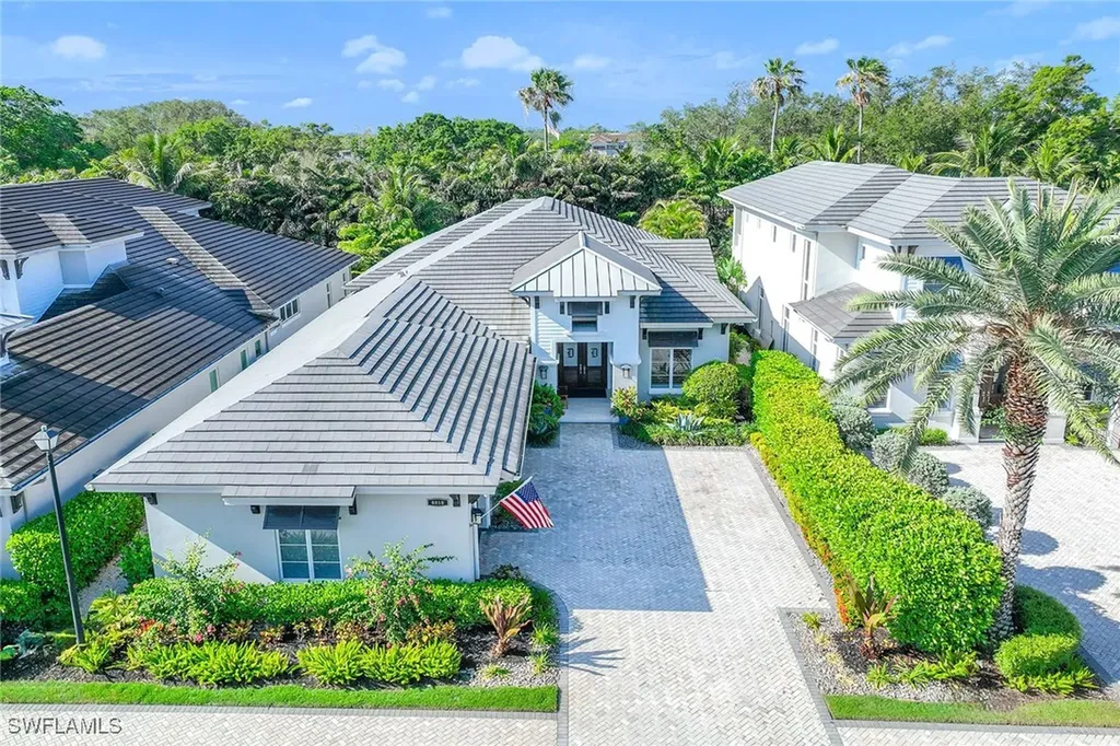 6818 Mangrove Avenue Naples FL 34109
