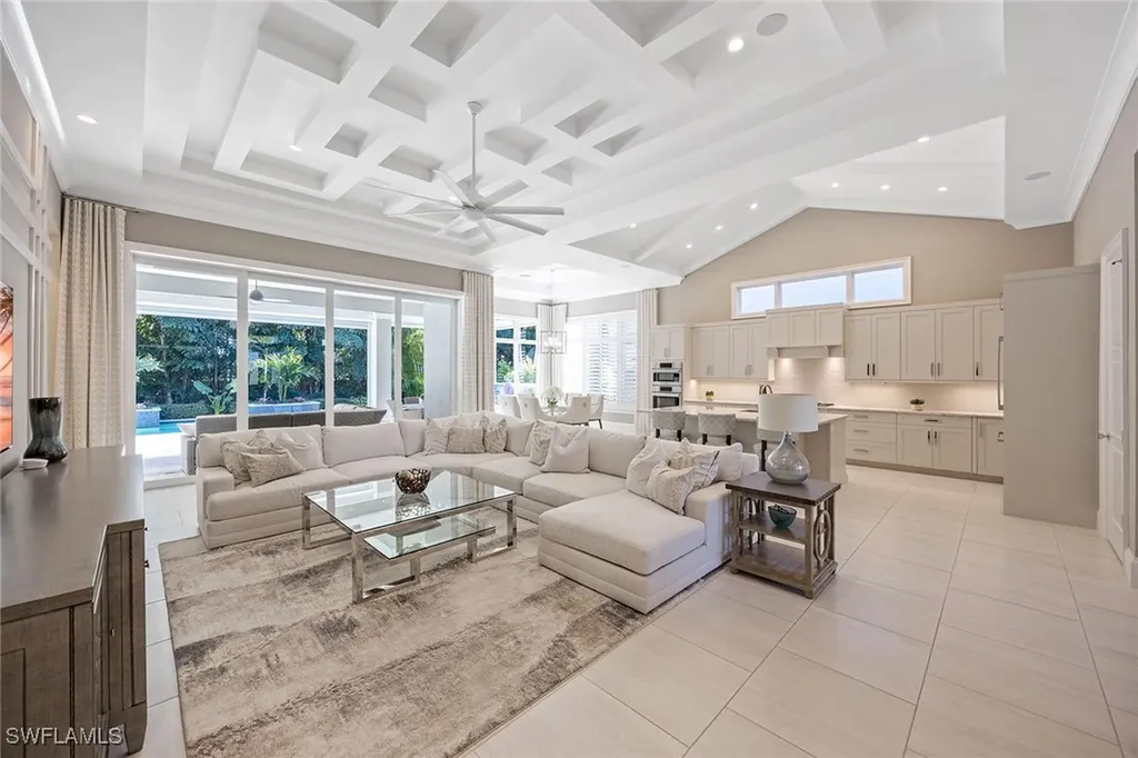 6818 Mangrove Avenue Naples FL 34109