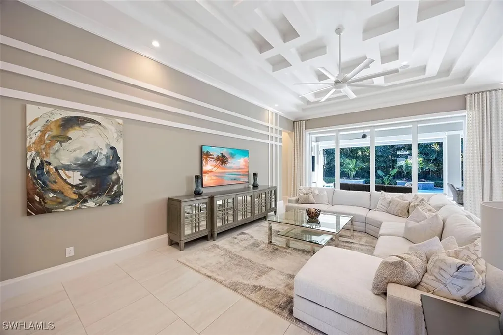 6818 Mangrove Avenue Naples FL 34109