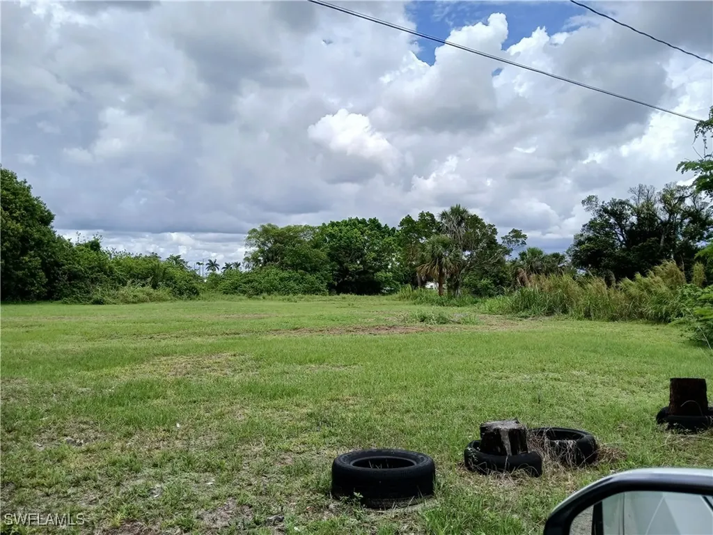 3541 Martin Court Fort Myers FL 33916