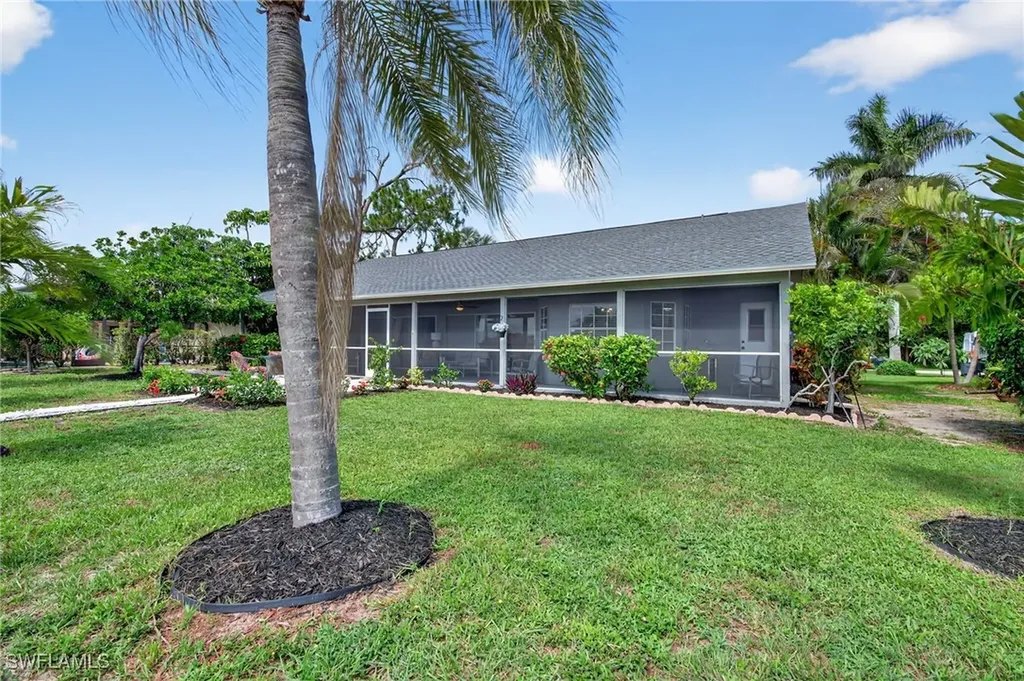 24769 Paradise Road Bonita Springs FL 34135