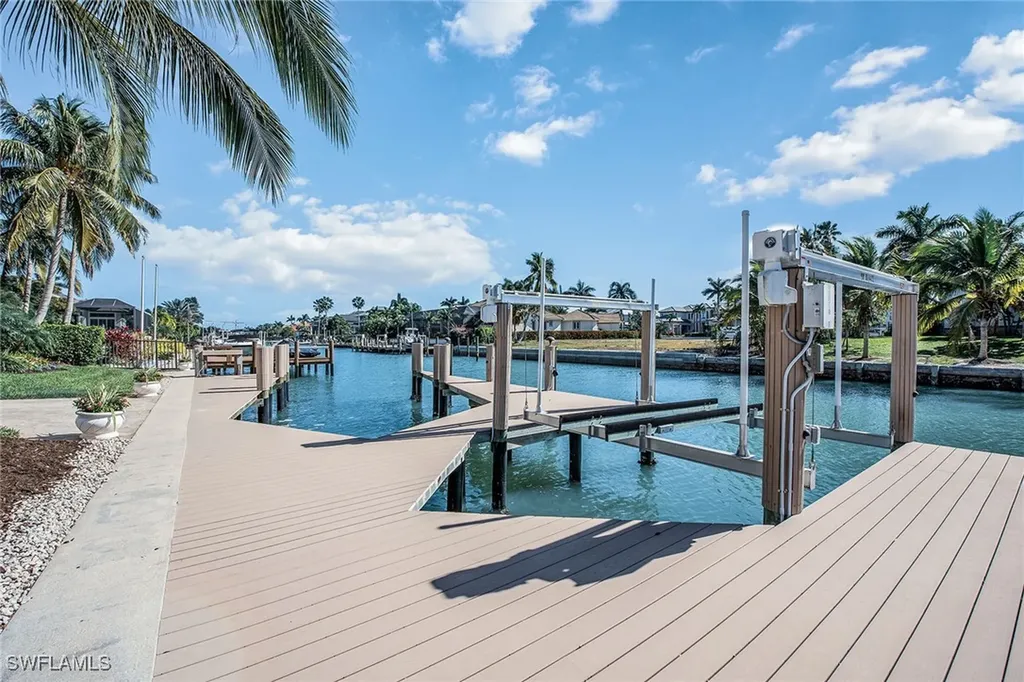 1547 Caxambas Court Marco Island FL 34145