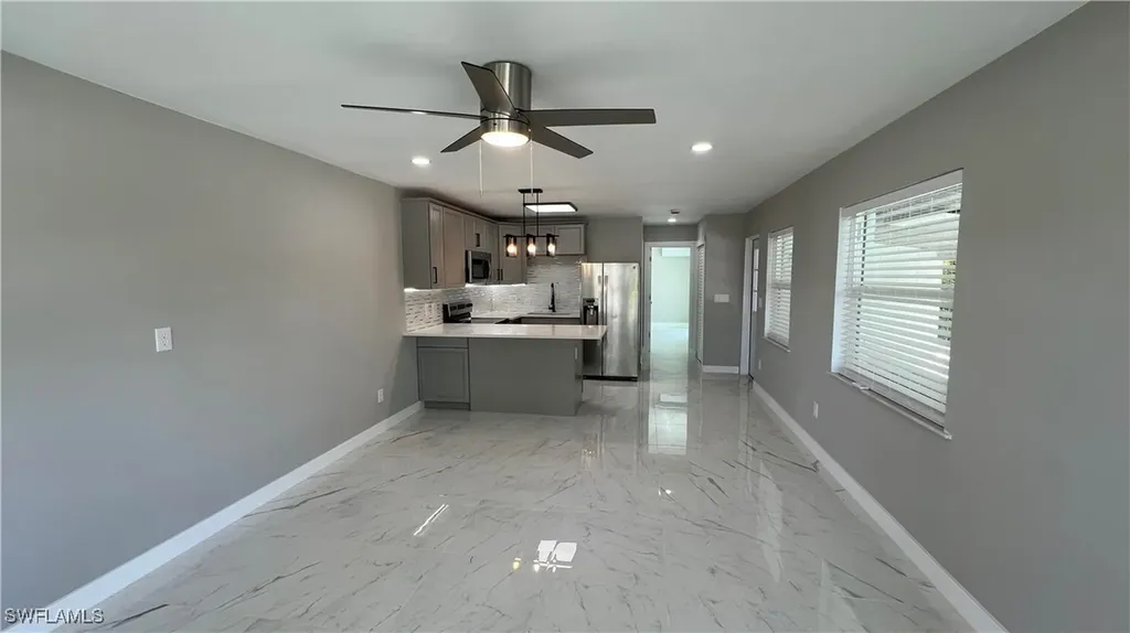 2615/2617 Michigan Avenue Fort Myers FL 33916