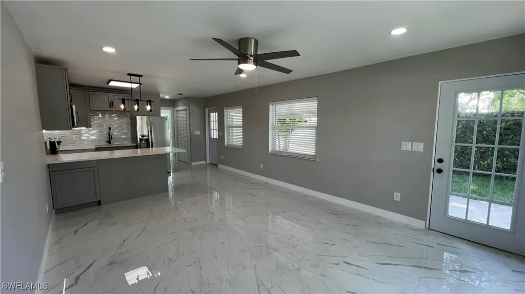 2615/2617 Michigan Avenue Fort Myers FL 33916
