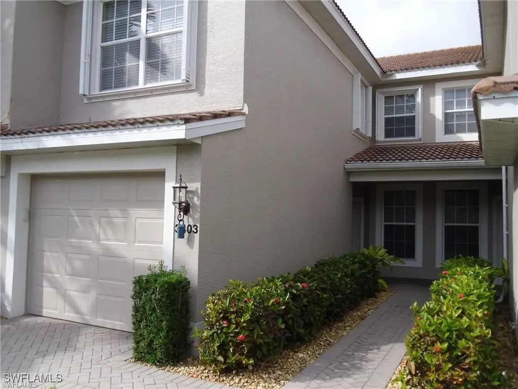 9582 Hemingway Lane Fort Myers FL 33913