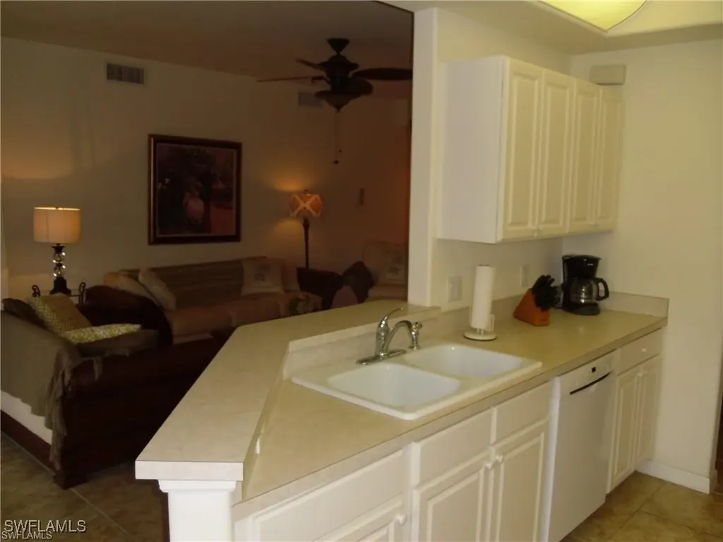 9582 Hemingway Lane Fort Myers FL 33913