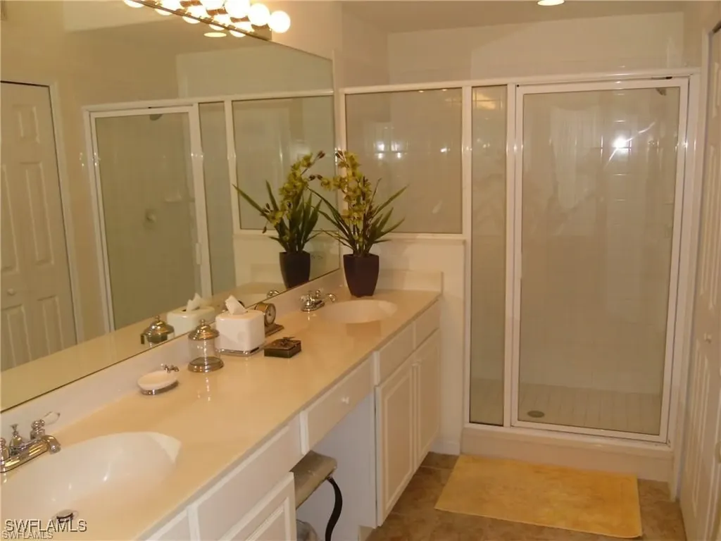 9582 Hemingway Lane Fort Myers FL 33913