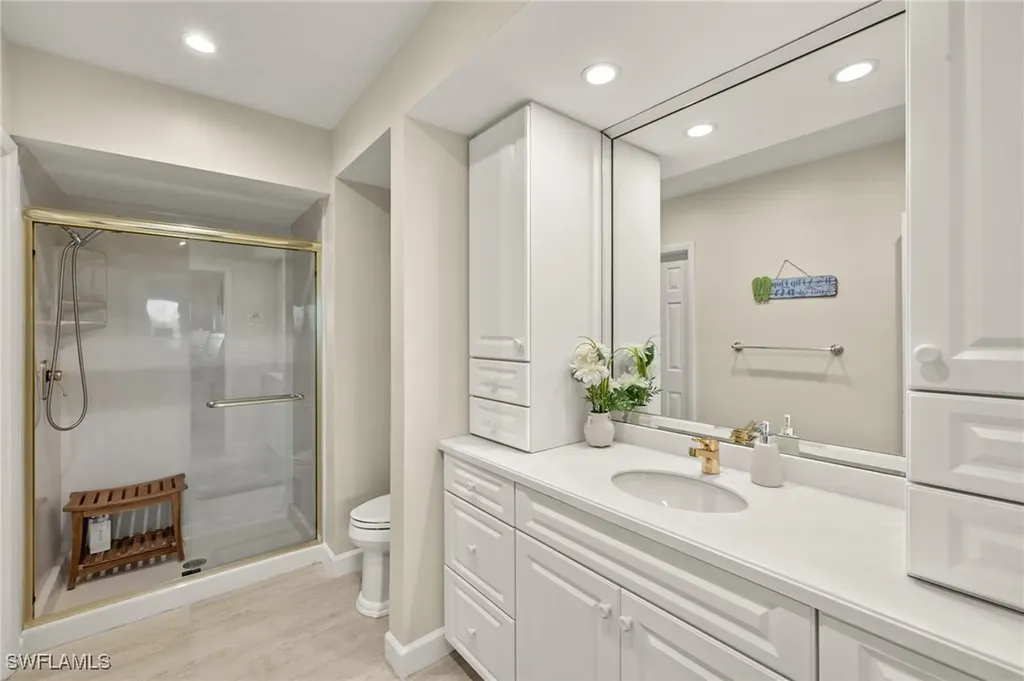 1283 Par View Drive Sanibel FL 33957