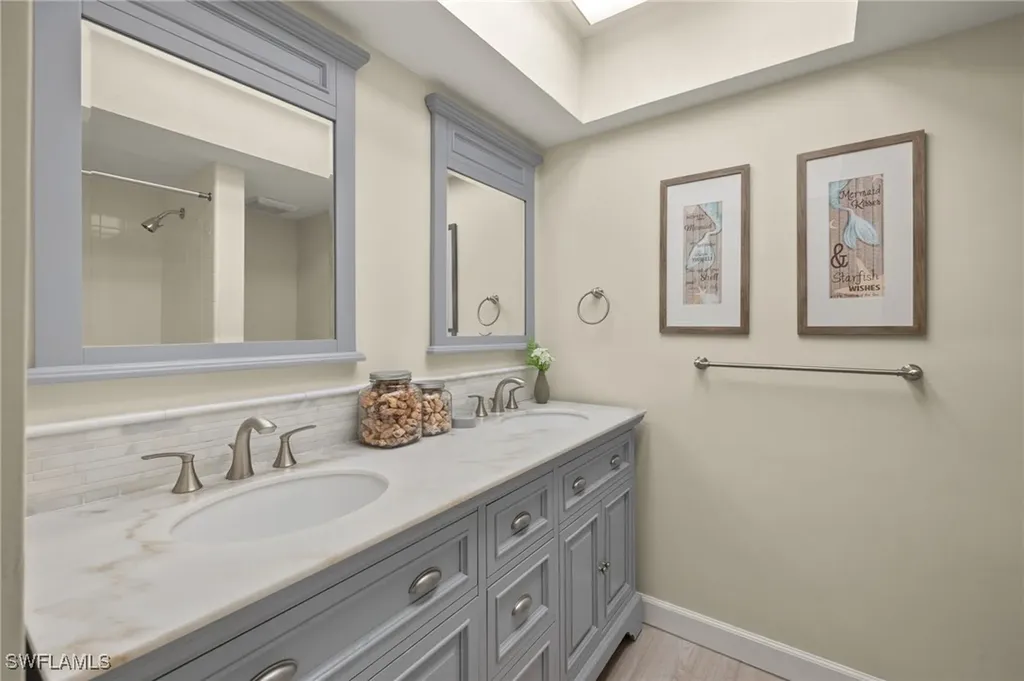 1283 Par View Drive Sanibel FL 33957