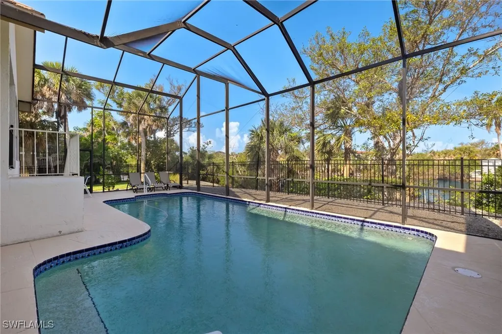 1283 Par View Drive Sanibel FL 33957