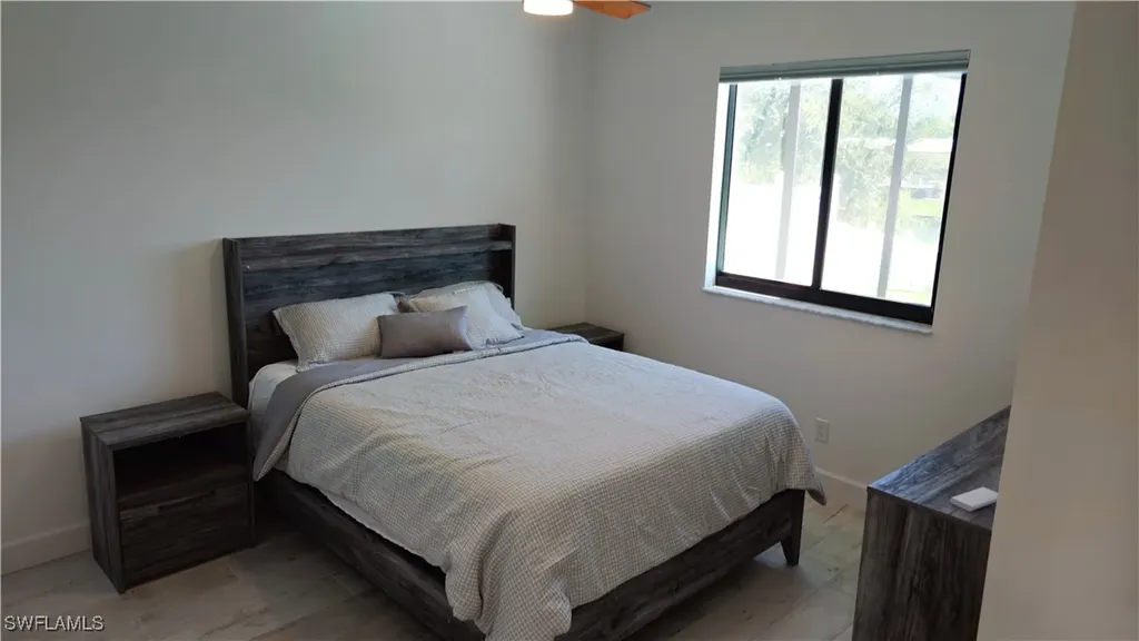 136 Kamal Parkway Cape Coral FL 33904